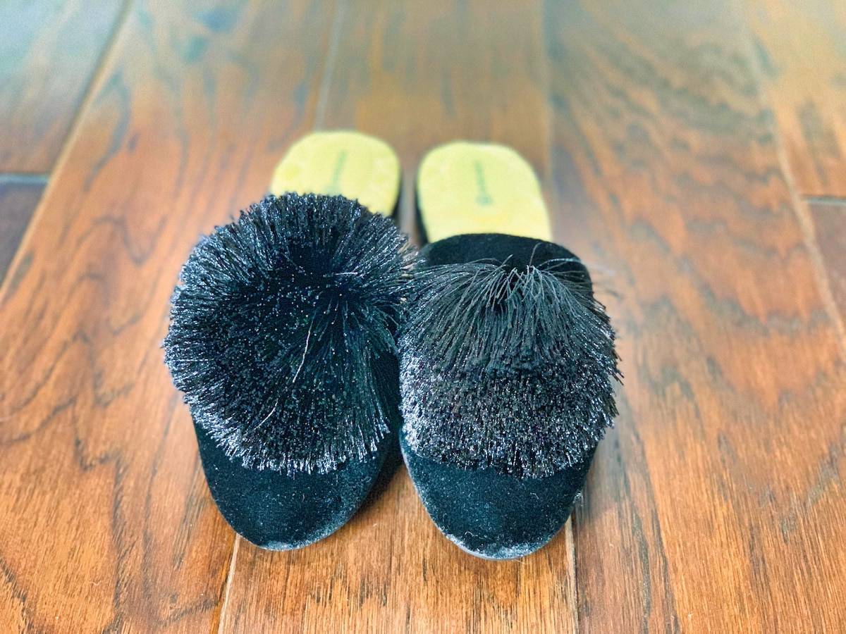 Birdies Review: Pom Poms