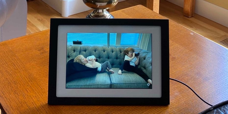Skylight Frame Reviews: the best WiFi picture frame? 1