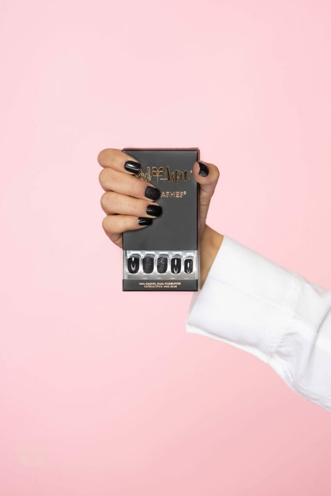 Red Aspen Nail Dashes Review: Charming or cheap? 5 Red Aspen Nail Dashes Review: Charming or cheap? 3
