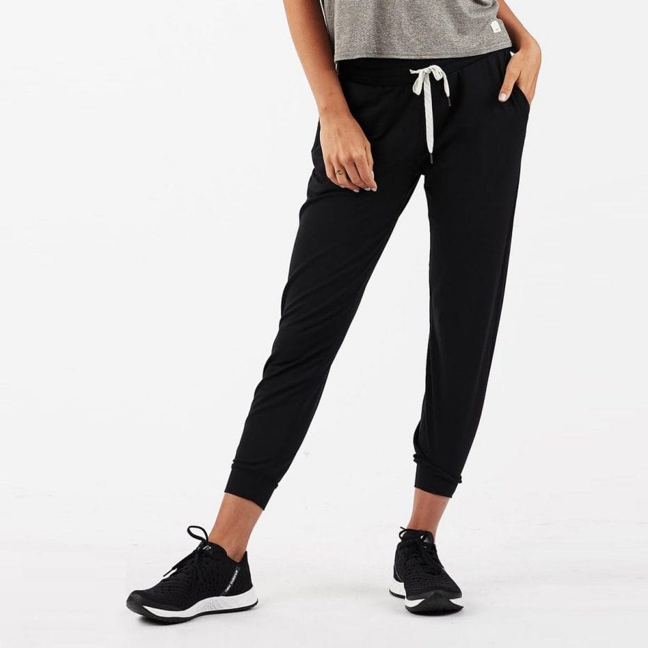 Vuori Jogger Review - Our New Favorite Women's Joggers 2 Vuori Jogger Review - Our New Favorite Women's Joggers 2