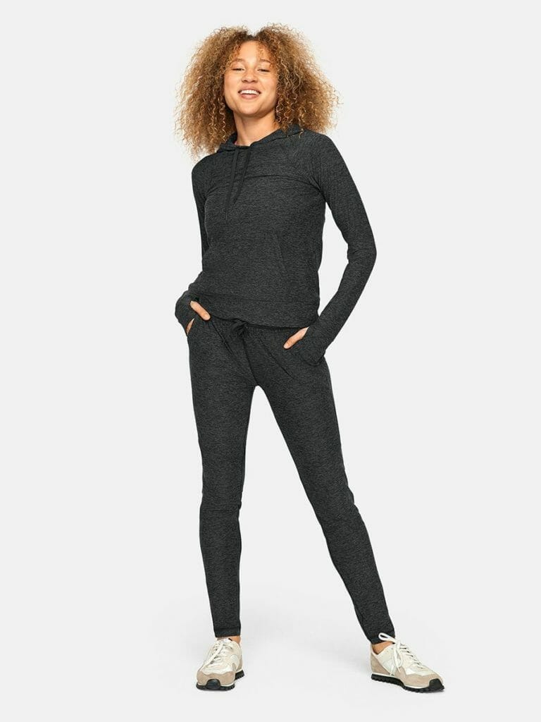 Best Women's Joggers: lululemon vs Vuori vs Outdoor Voices and more! 16 Best Women's Joggers: lululemon vs Vuori vs Outdoor Voices and more! 15