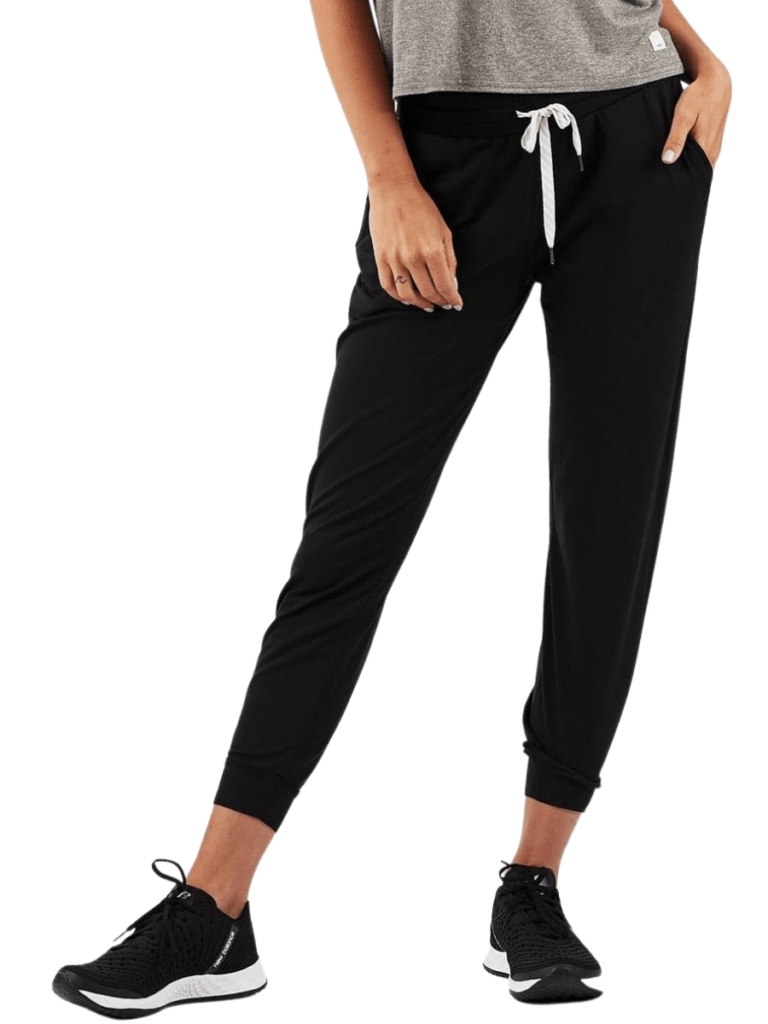 Best Women's Joggers: lululemon vs Vuori vs Outdoor Voices and more! 3 Best Women's Joggers: lululemon vs Vuori vs Outdoor Voices and more! 3