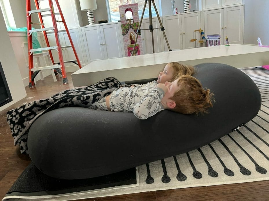 Moon Pod Review: A bean bag on steroids... or a bag o' beans? 10 Moon Pod Review: A bean bag on steroids... or a bag o' beans? 8